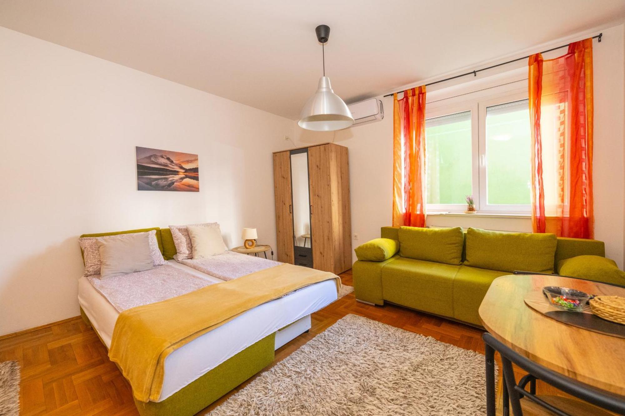 Апартаменты Mina Penthouse Нови-Сад Экстерьер фото